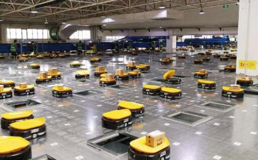 如何按场景选择仓储机器人？