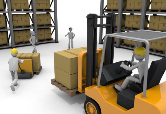 仓库中使用叉车要注意哪些事项？